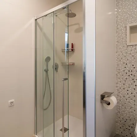 Lovely In With Wifi Ferienhaus Rogač