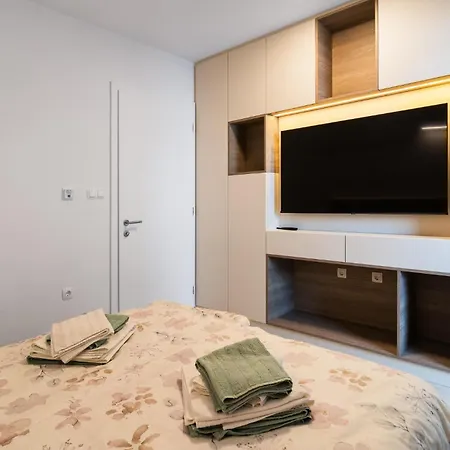 Ferienhaus Lovely In With Wifi *