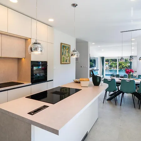 Lovely In With Wifi Rogač