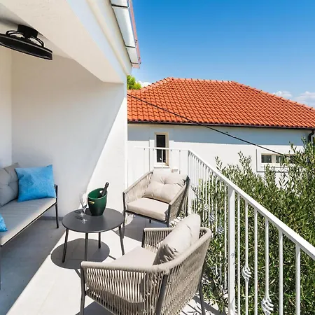 Ferienhaus Lovely In With Wifi *